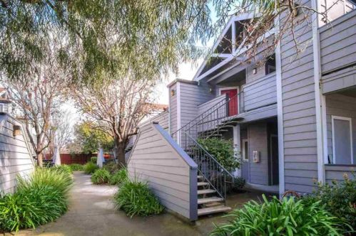 241 Anderly Ct, Hayward, CA 94541-2474