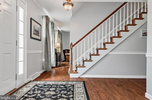 21 Strayer Dr, Carlisle PA  17013-4403 exterior