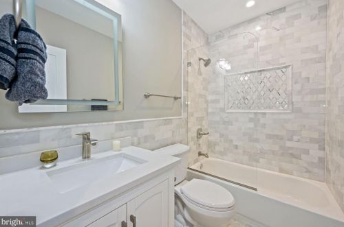 438 Kenyon St, Washington DC 20010-2915 exterior