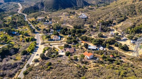 38735 San Francisquito Canyon Rd, Santa Clarita CA  91390-4911 exterior