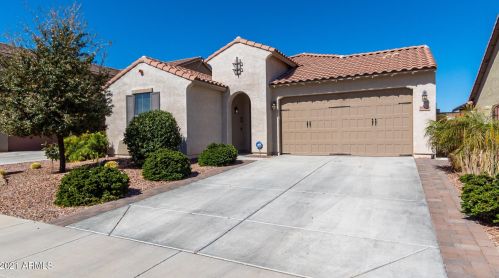 18520 Surprise Farms Loop, Sun City, AZ 85388-1845