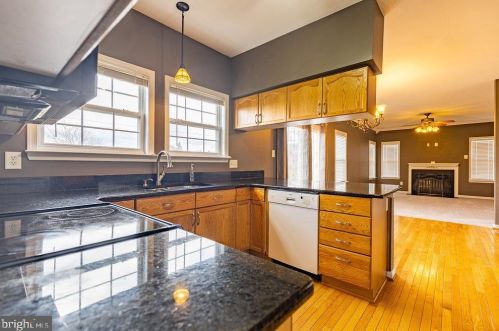 10077 Lindale Ave, Upton PA  17225-8373 exterior