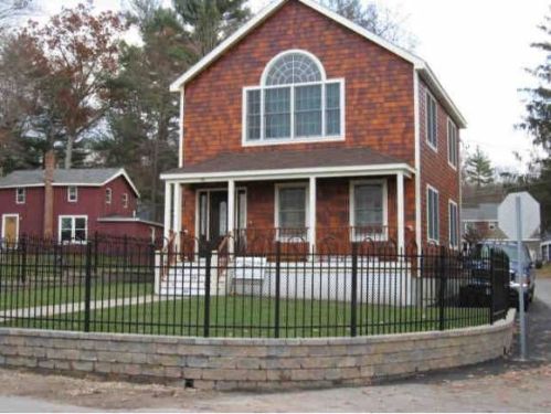 92 Shadow Lake Rd, Salem, NH 03079-1420