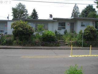 327 20th St, Washougal, WA 98671-2411