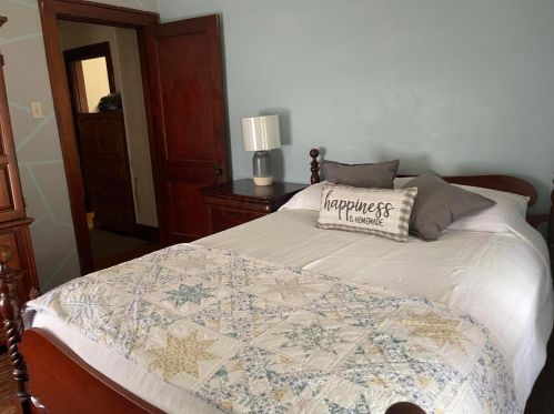 924 Yeoman St, Washington Ch OH  43160-2145 exterior