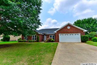 121 Leabrook Cir, Madison, AL 35758-7681