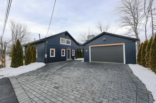 78 Sunset Dr, Belmont, NH 03220-3463