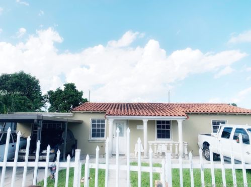 571 35th St, Hialeah, FL 33013-3031