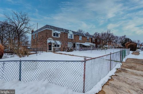 302 Spruce St, Manor PA  19036-1021 exterior