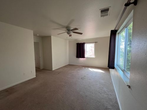 6675 Bruins Ct, Winton CA  95388-9671 exterior