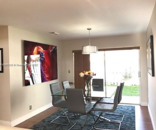 311 100th Ave, Hollywood FL  33025-1067 exterior