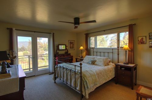 3331 Zaina Ln, Ukiah CA  95482-6962 exterior