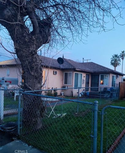 245 16th St, San Bernardino, CA 92405-4614