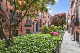 21 Warren Pl, Brooklyn, NY 11201-6013