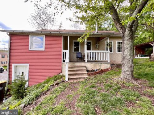 153 Game Farm Rd, Collegeville, PA 19473-1328