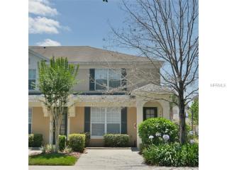 7682 Fitzclarence St, Kissimmee, FL 34747-2106