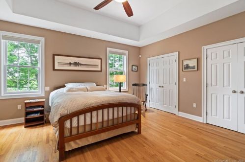 1 Reservoir Dr, Wallingford CT  06492-1862 exterior