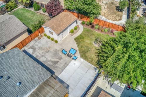 489 Singley Dr, Milpitas, CA 95035-3634