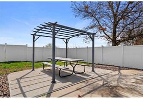 512 Seminole Ave, East Farmington WI  54020-5001 exterior