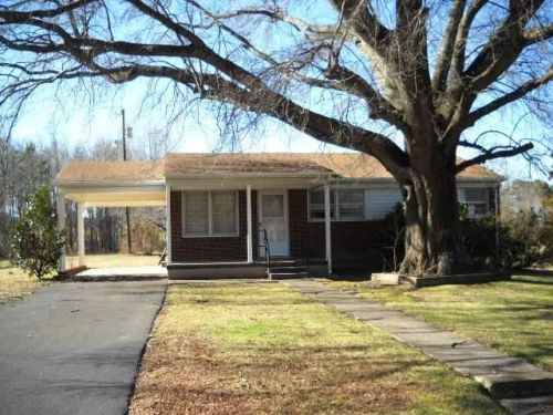 3996 Snakepath Rd, Blairs, VA 24527-3719