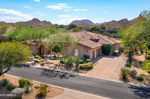 9581 Monument Dr, Scottsdale AZ 85262-4680 exterior