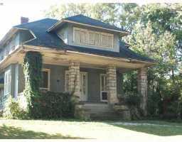 945 Ridgemont Rd, Charleston, WV 25314-1135