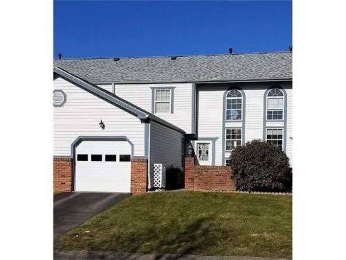 1104 Concord Dr, Lawrence, PA 15055-1031