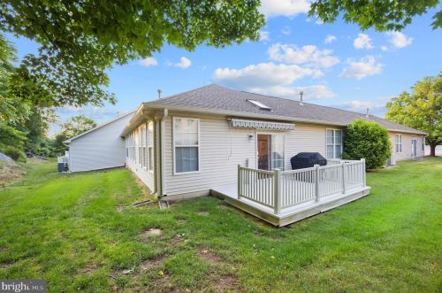 32 Fox Run, Glen Mills PA  19342-2214 exterior