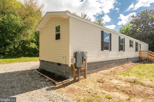 50 Draper Cir, Magnolia DE  19962-2090 exterior