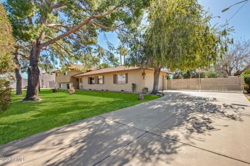 4345 Tierra Buena Ln, Glendale, AZ 85306-2701