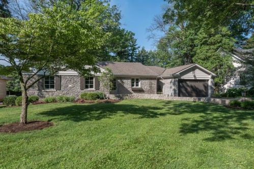 1434 Lakewood Dr, Lexington, KY 40502-2532