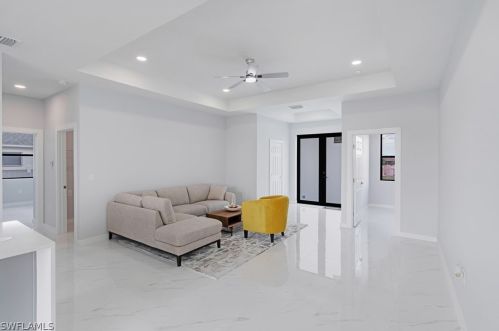 301 15th Ter, Cape Coral FL  33909-1239 exterior