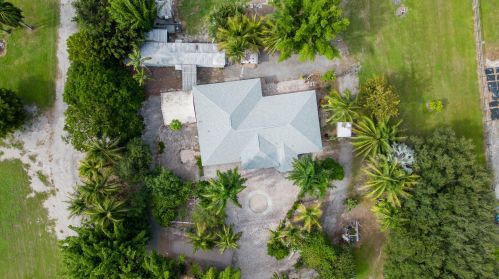 16219 Hollow Tree Ln, Town Of Loxahatchee Groves FL  33470-5020 exterior