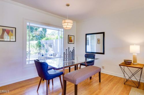 4837 Crown Ave, La Canada CA  91011-3619 exterior