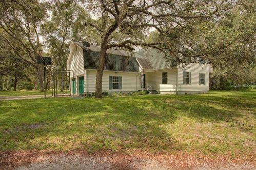 865 Washington Ave, Pierson, FL 32180-3010