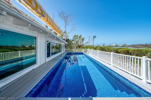 2629 Coconut Dr, Sanibel FL  33957-2005 exterior
