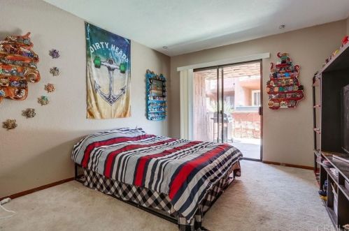 32074 Del Cielo Oeste, Bonsall CA  92003-3807 exterior