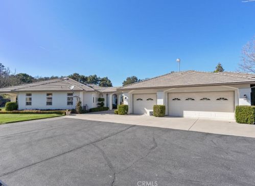 1440 Ridge Rd, Templeton CA  93465-9303 exterior