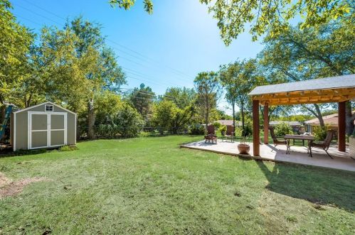 6409 Johns Way, Fort Worth, TX 76135-1933