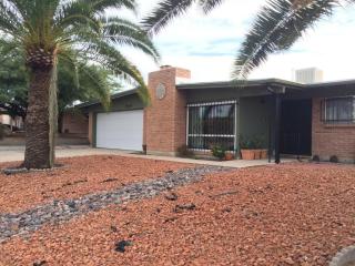 500 Staunton Dr, Tucson, AZ 85710-6255