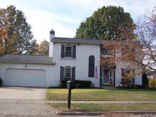 557 Uxbridge Ave, Columbus, OH 43230-2243