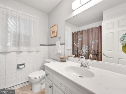 224 Maple St, Ephrata PA  17522-2513 exterior