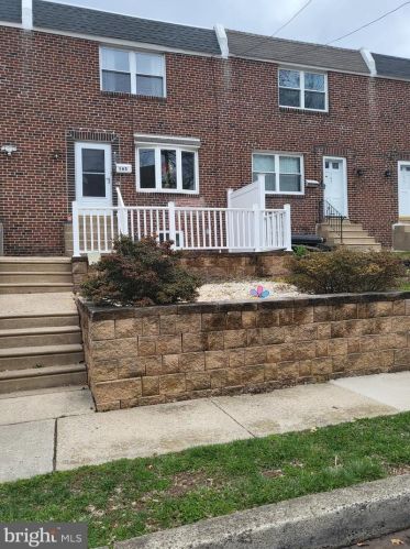 165 2nd St, Lansdale, PA 19446-2668
