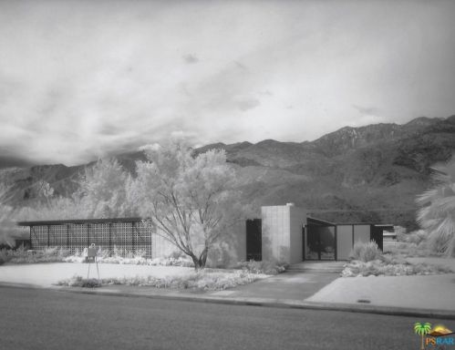 1207 Calle De Maria, Palm Springs CA  92264-8503 exterior