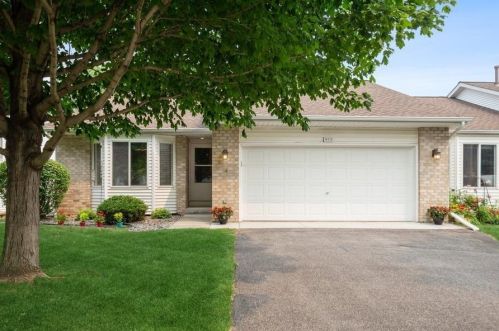 14112 141st St, Saint Paul, MN 55124-6422