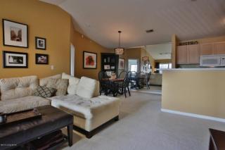 10303 Trotters Pointe Dr, Louisville, KY 40241-1279