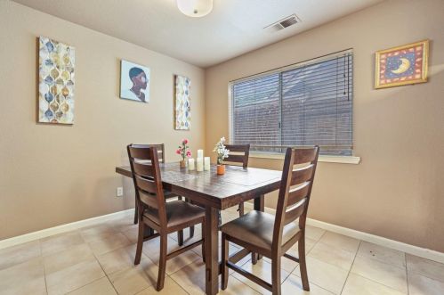 2308 Grouse Crossing Way, Modesto CA  95355-9216 exterior