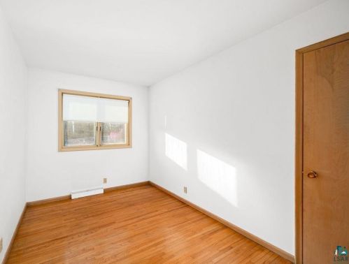 719 Ebony Ave, Duluth MN  55811-5043 exterior