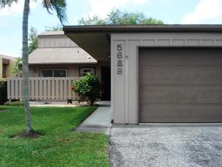 5629 Westwind Ln, Sarasota, FL 34231-8427