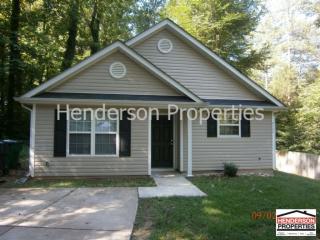 4120 Lake Rd, Charlotte NC  28269-4146 exterior